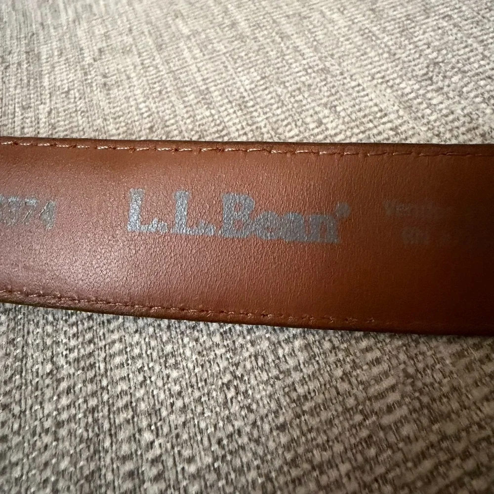 VTG LL Bean Brown Leather Chino Belt Brass Buckle Size 46